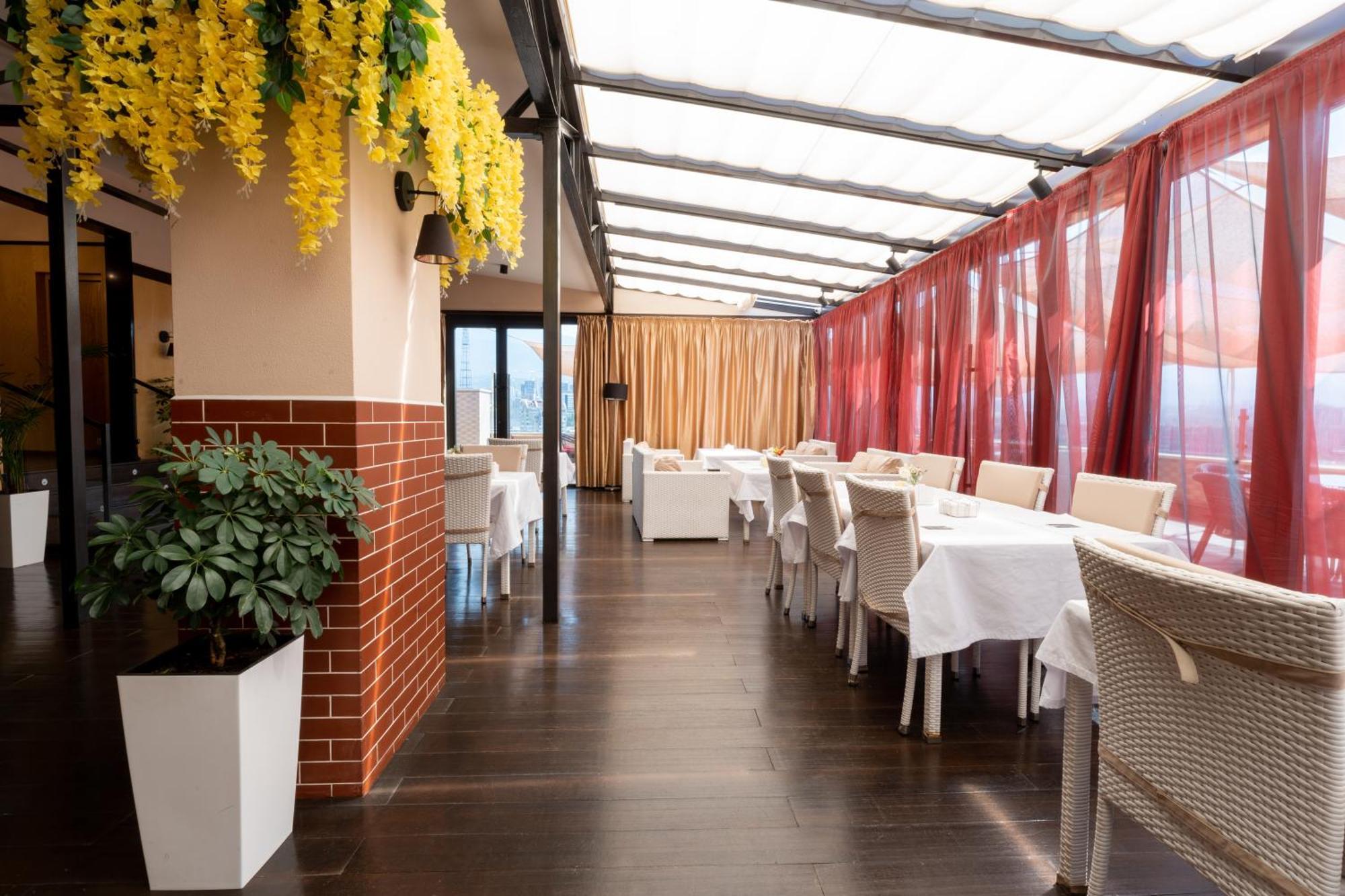 Hotel Reikartz Sky 4*