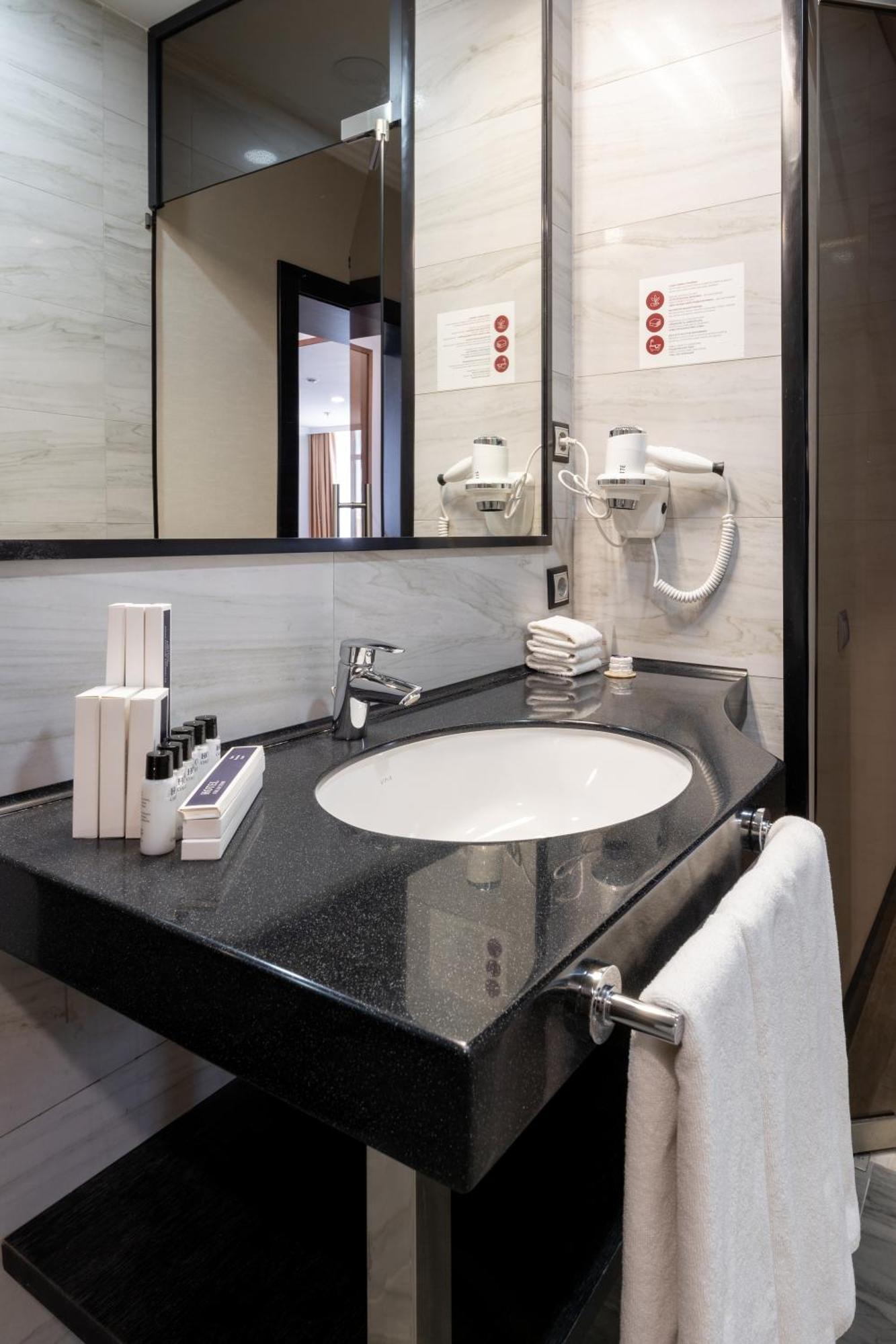Hotel Reikartz Sky 4*