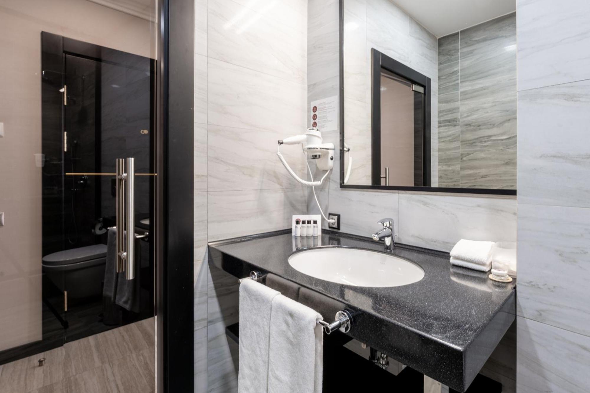 Hotel Reikartz Sky 4*